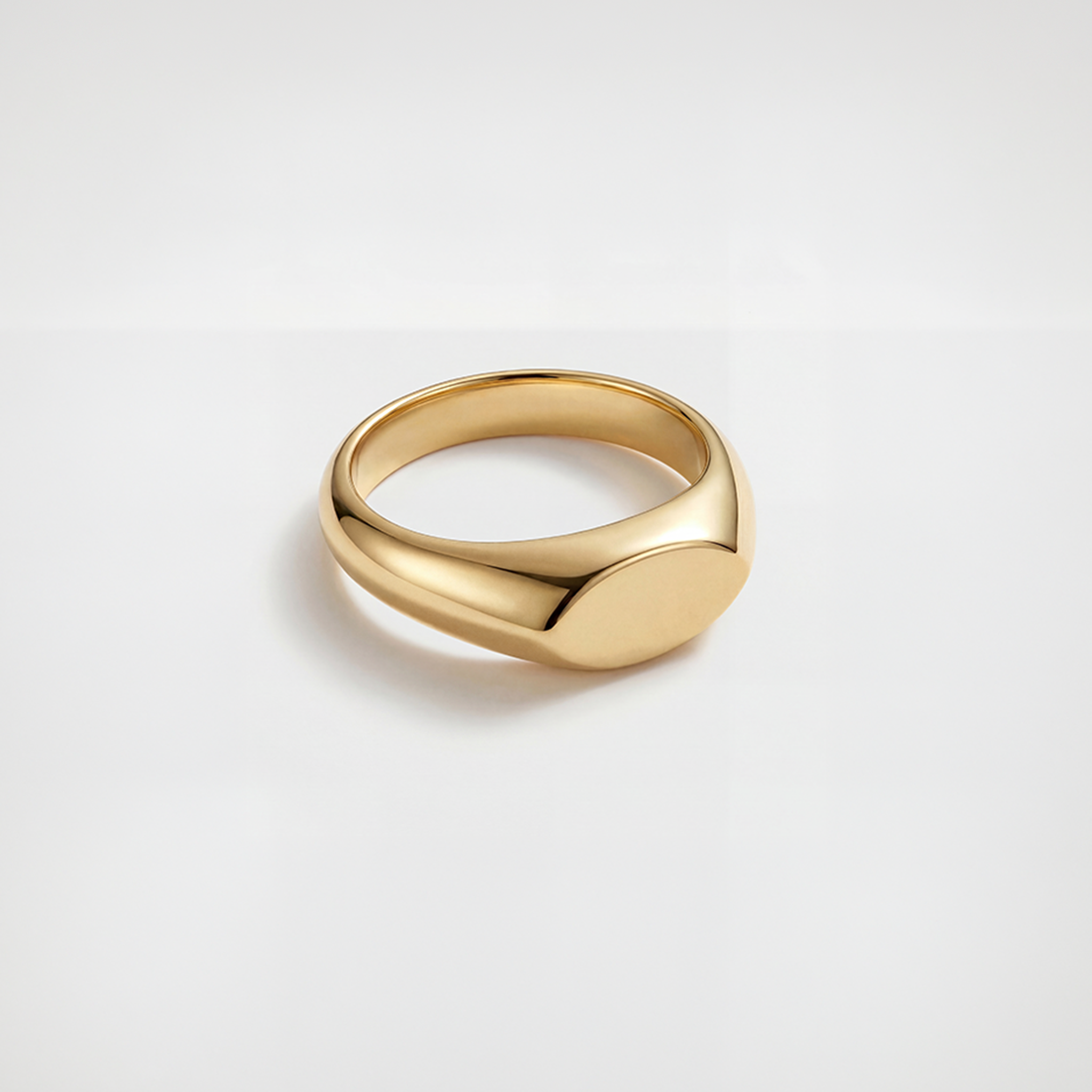 RB Jewelry Signet Ring - classic gold signet ring side view